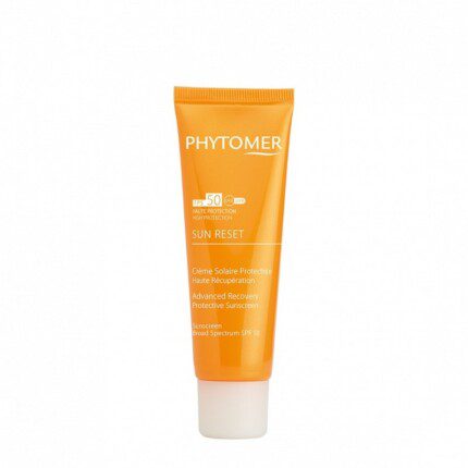 ΑΝΤΗΛΙΑΚΟ ΥΨΗΛΗΣ ΠΡΟΣΤΑΣΙΑΣ SPF50 ΓΙΑ ΤΟ ΠΡΟΣΩΠΟ ΕΝΑΝΤΙΑ ΣΤΙΣ ΑΚΤΙΝΕΣ UV.<br><h3>SUN RESET CR. SOLAIRE PROTECTRICE HAUTE RECUPER. SPF50</h3>